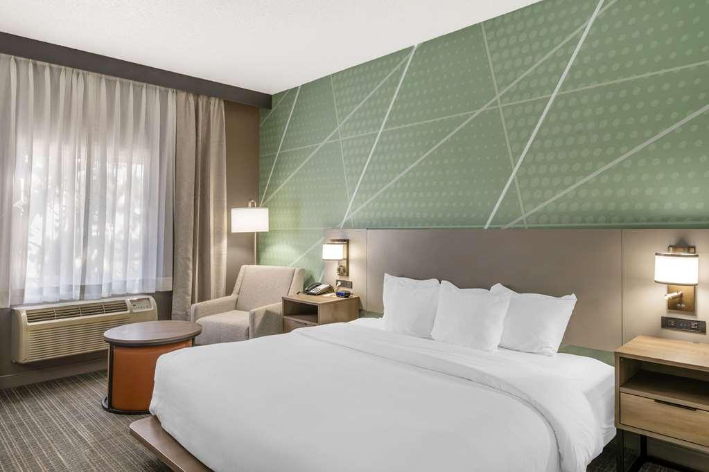 Comfort Inn & Suites Louisville Airport Fair & Expo Phòng bức ảnh