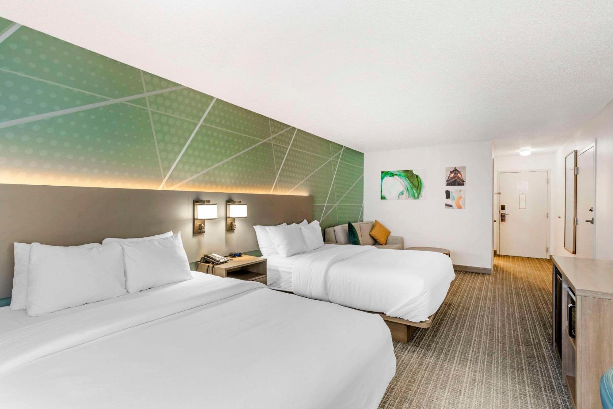 Comfort Inn & Suites Louisville Airport Fair & Expo Ngoại thất bức ảnh