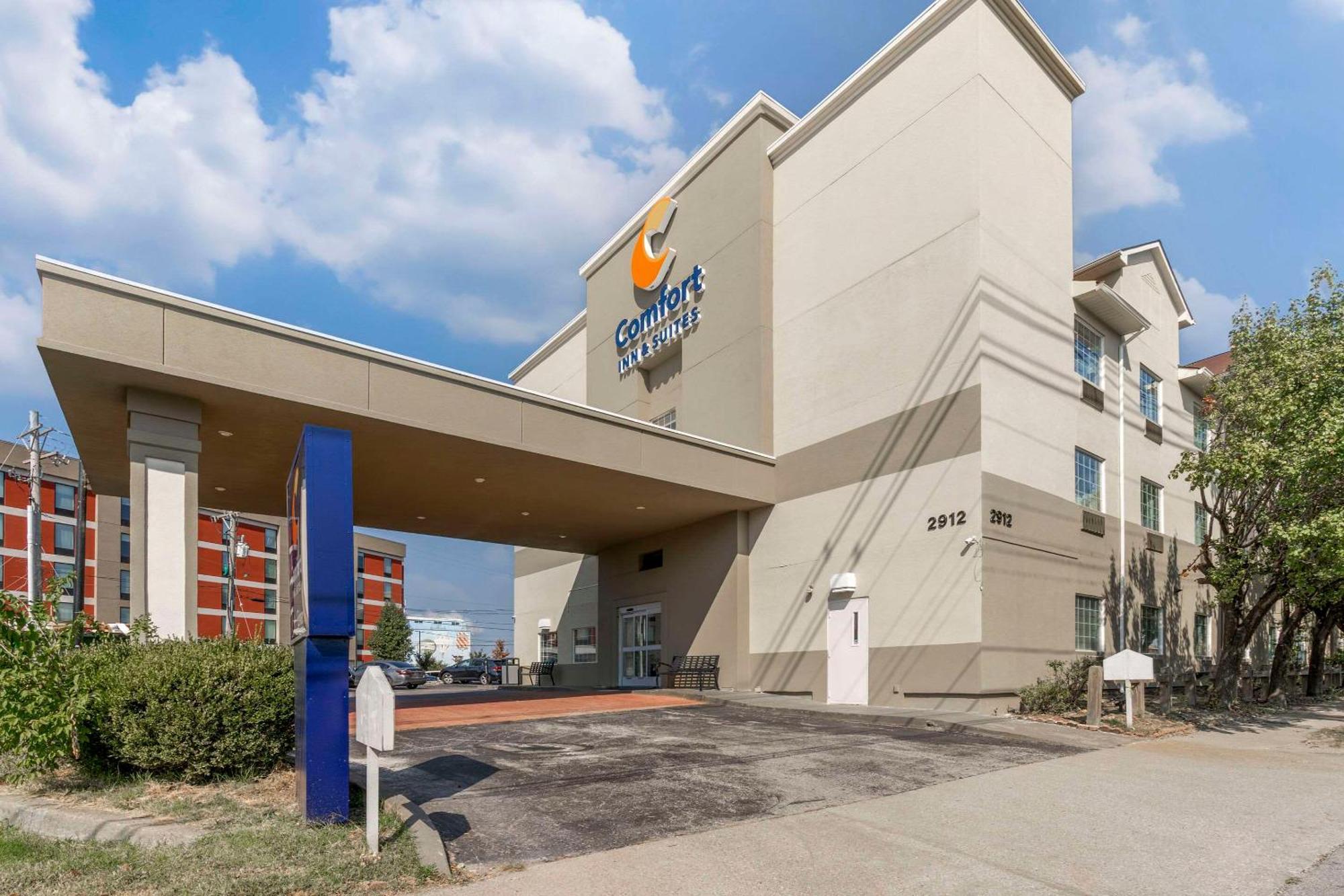Comfort Inn & Suites Louisville Airport Fair & Expo Ngoại thất bức ảnh